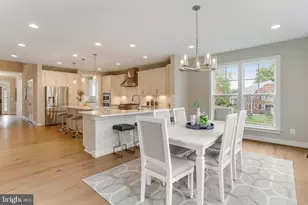 619 Truman Cir SW, Vienna, VA 22180 - Photo 35