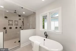 619 Truman Cir SW, Vienna, VA 22180 - Photo 53