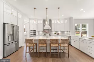 619 Truman Cir SW, Vienna, VA 22180 - Photo 21