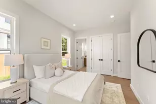 619 Truman Cir SW, Vienna, VA 22180 - Photo 35