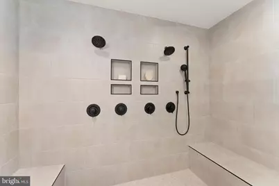 619 Truman Circle SW, Vienna, VA 22180 - Photo 55