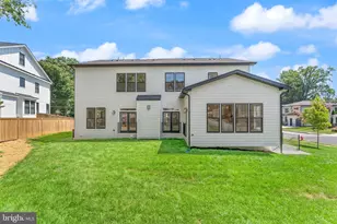 619 Truman Cir SW, Vienna, VA 22180 - Photo 87