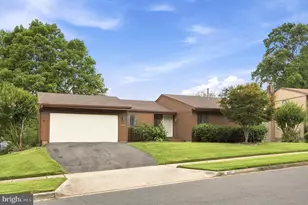 8811 Burbank Rd, Annandale, VA 22003 - Photo 3