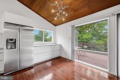 8811 Burbank Road, Annandale, VA 22003 - Photo 17
