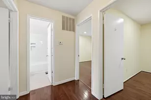 8811 Burbank Rd, Annandale, VA 22003 - Photo 25