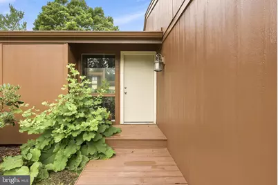 8811 Burbank Road, Annandale, VA 22003 - Photo 5