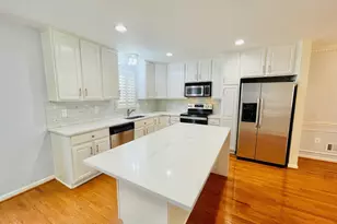 2003 Gallows Tree Ct, Vienna, VA 22182 - Photo 3