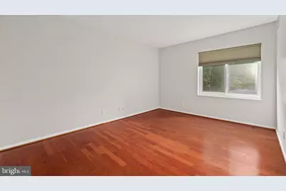 8370 Greensboro Drive #402, McLean, VA 22102 - Photo 15