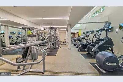 8370 Greensboro Drive #402, McLean, VA 22102 - Photo 29