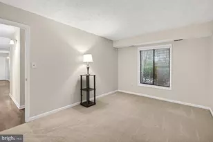 2251 Hunters Run Dr, Reston, VA 20191 - Photo 27