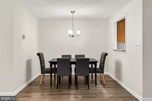 2251 Hunters Run Dr, Reston, VA 20191 - Photo 17