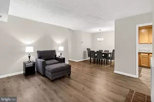 2251 Hunters Run Dr, Reston, VA 20191 - Photo 13