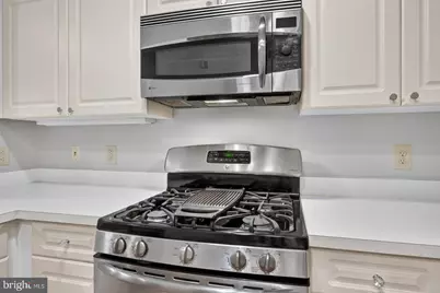 1645 International Drive #110, McLean, VA 22102 - Photo 5