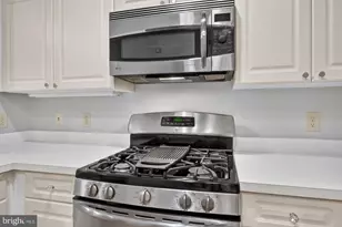 1645 International Dr, McLean, VA 22102 - Photo 5