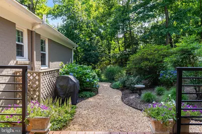 1702 Mason Hill Drive, Alexandria, VA 22307 - Photo 27