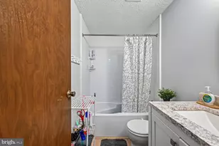 8179 Willowdale Ct, Springfield, VA 22153 - Photo 19