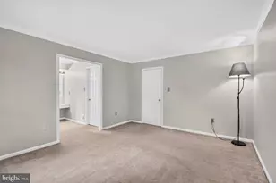 2836 Kelly Square, Vienna, VA 22181 - Photo 31