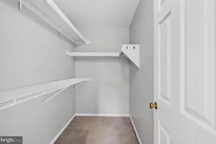 2836 Kelly Square, Vienna, VA 22181 - Photo 33