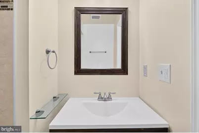 2836 Kelly Square, Vienna, VA 22181 - Photo 41