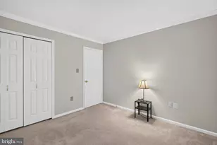2836 Kelly Square, Vienna, VA 22181 - Photo 25