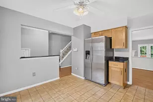 2836 Kelly Square, Vienna, VA 22181 - Photo 19