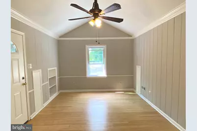1002 Charlton Place, Herndon, VA 20170 - Photo 9
