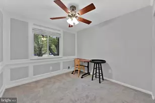 1002 Charlton Pl, Herndon, VA 20170 - Photo 15