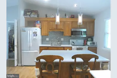 1002 Charlton Place, Herndon, VA 20170 - Photo 5
