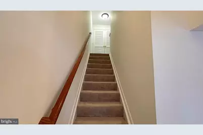6076 Wicker Lane #163, Centreville, VA 20121 - Photo 9