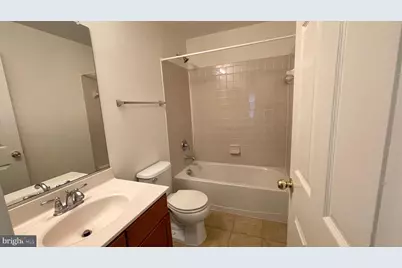 6076 Wicker Lane #163, Centreville, VA 20121 - Photo 11
