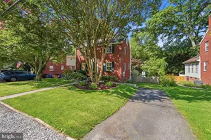 6107 Brook Dr, Falls Church, VA 22044 - Photo 45