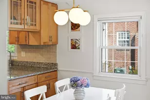 6107 Brook Dr, Falls Church, VA 22044 - Photo 11