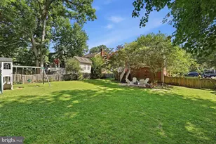 6107 Brook Dr, Falls Church, VA 22044 - Photo 43