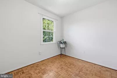 8350 Glastonbury Court, Annandale, VA 22003 - Photo 21