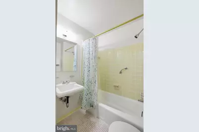 8350 Glastonbury Court, Annandale, VA 22003 - Photo 25