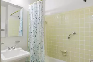 8350 Glastonbury Ct, Annandale, VA 22003 - Photo 25