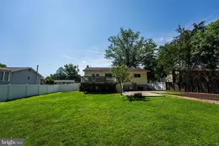 8701 Lagrange St, Lorton, VA 22079 - Photo 9