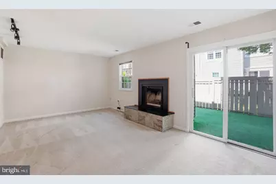 2391 Hunters Square Court, Reston, VA 20191 - Photo 9