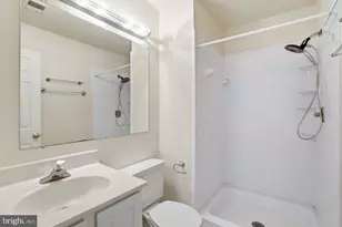 2391 Hunters Square Ct, Reston, VA 20191 - Photo 21