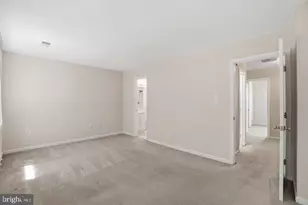 2391 Hunters Square Ct, Reston, VA 20191 - Photo 17