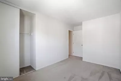 2391 Hunters Square Court, Reston, VA 20191 - Photo 15