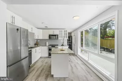 5617 Hershey Lane, Alexandria, VA 22312 - Photo 17