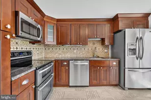 6453 Linleigh Way, Alexandria, VA 22315 - Photo 11