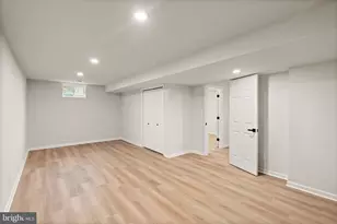 6390 Phillip Ct, Springfield, VA 22152 - Photo 57
