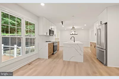 6390 Phillip Court, Springfield, VA 22152 - Photo 27