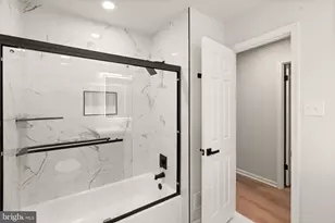 6390 Phillip Ct, Springfield, VA 22152 - Photo 53