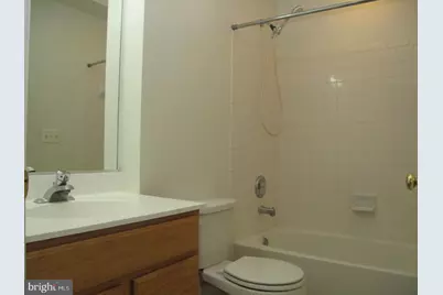 8176 Skelton Circle, Falls Church, VA 22042 - Photo 15