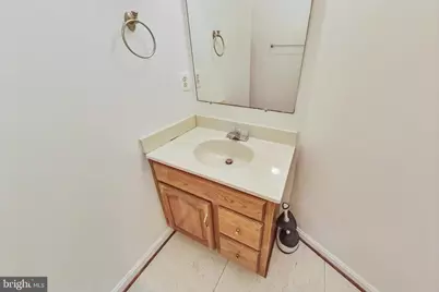 11924 Redtree Way, Reston, VA 20194 - Photo 25