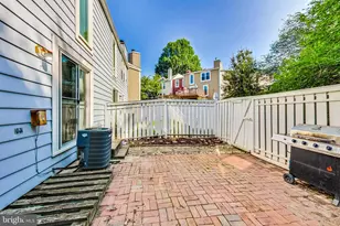 11924 Redtree Way, Reston, VA 20194 - Photo 33