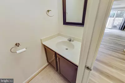 11924 Redtree Way, Reston, VA 20194 - Photo 13